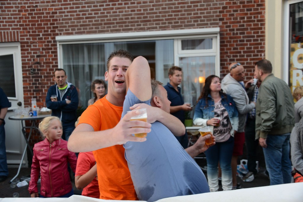 ../Images/Donderdag kermis 550.jpg